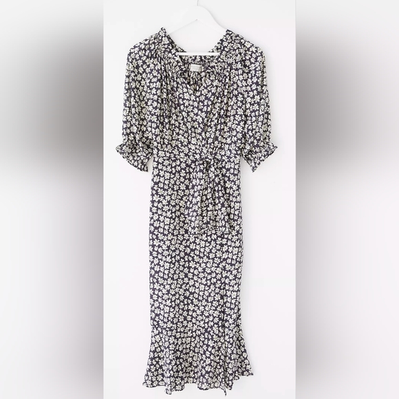 Urban Outfitters Dresses & Skirts - NWT Urban Outfitters Daisy Boho Garden Dress Forum Sz L floral print Wrap Midi